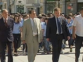 Красимир Каракачанов посрещна 24 май в родния си град Русе