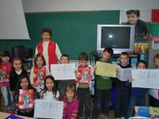 В българското училище във Ванкувър 28 деца пишат на български, а мислят на английски