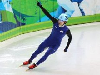 Кореецът Ли Сун Хун спечели олимпийското злато на 1500 м в шорттрека